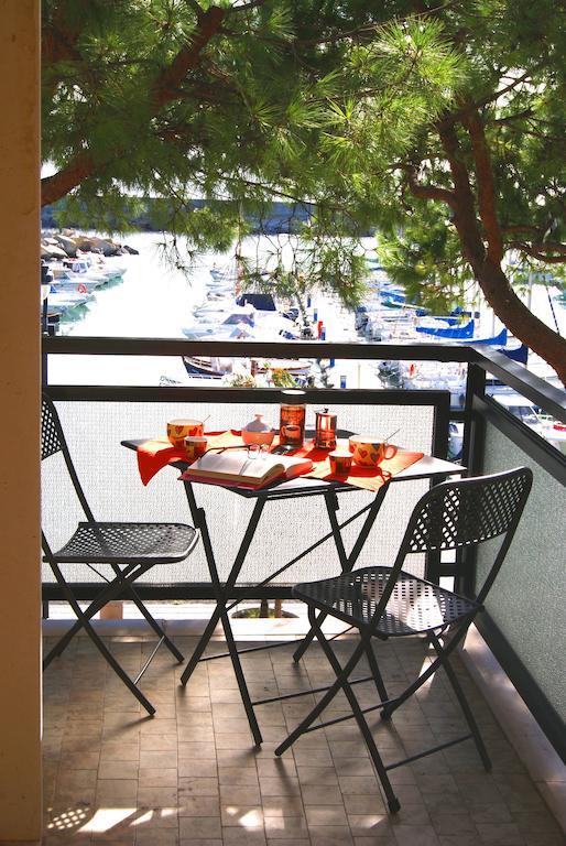 La Terrazza Tra Pini E Mare Apartment San Bartolomeo Al Mare Ruang foto